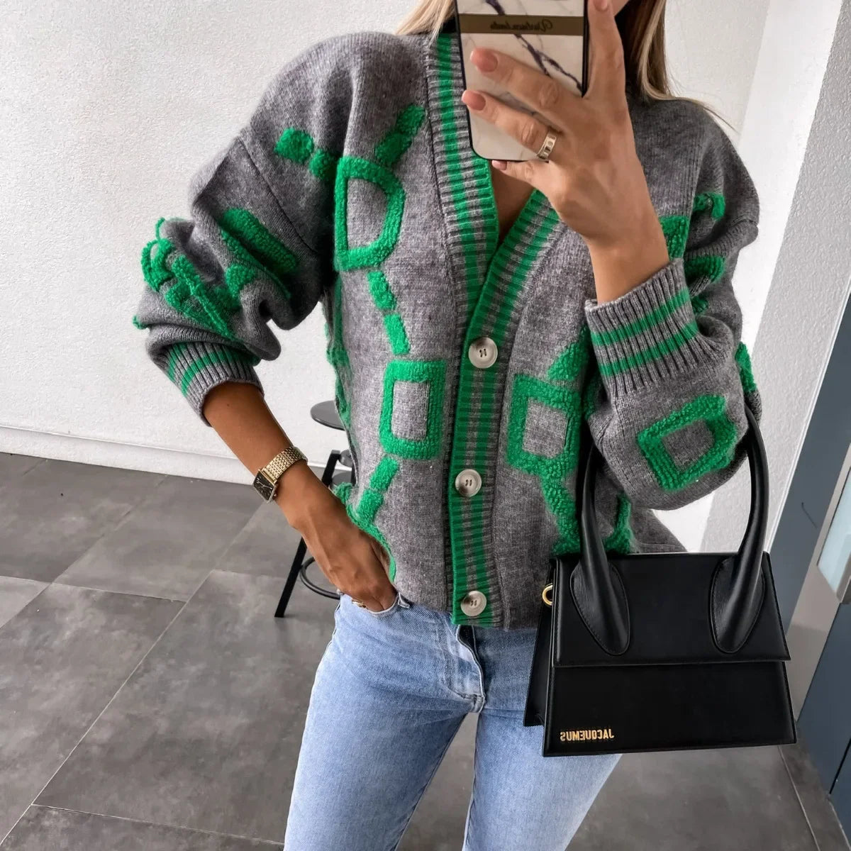 Nanette | Trendy svetr s geometrickým designem